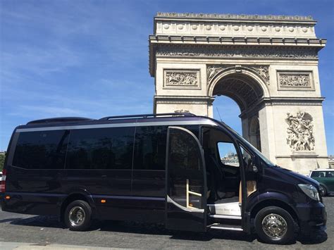 cabs and minibus in paris.